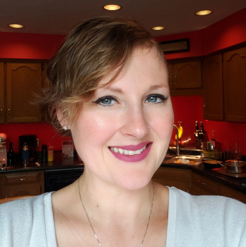 Meet your Posher, Jennifer